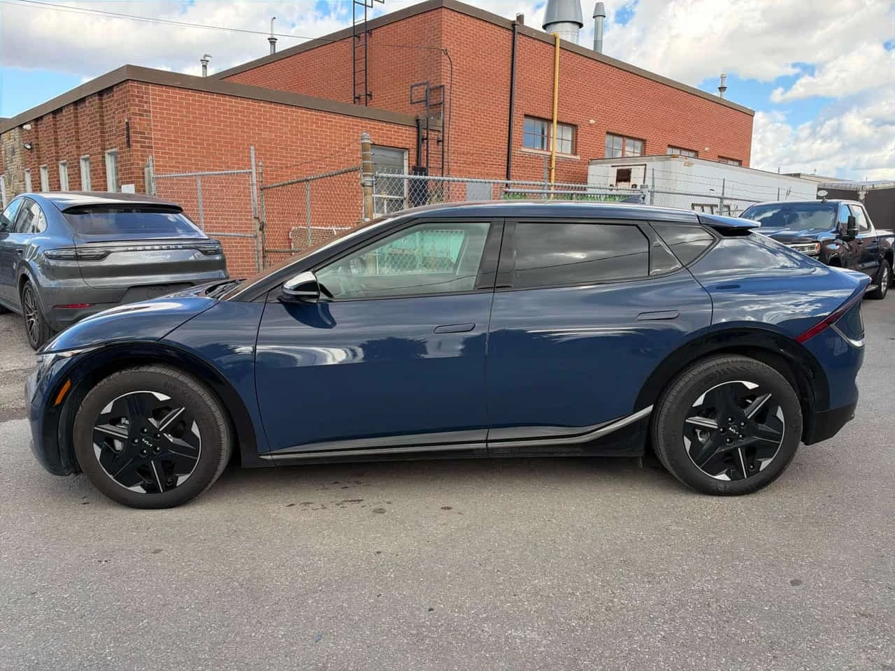 Kia EV6  Land AWD / Carfax / ����������  | Mobile.bg � ����������� 2