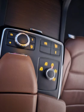 Mercedes-Benz GLE 400 AMG LINE 4 MATIC, снимка 17