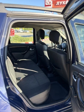 Dacia Duster 1.5d 4x4 laureate, снимка 9