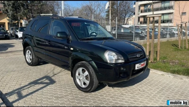 Hyundai Tucson 4WD, снимка 11 - Автомобили и джипове - 47395966