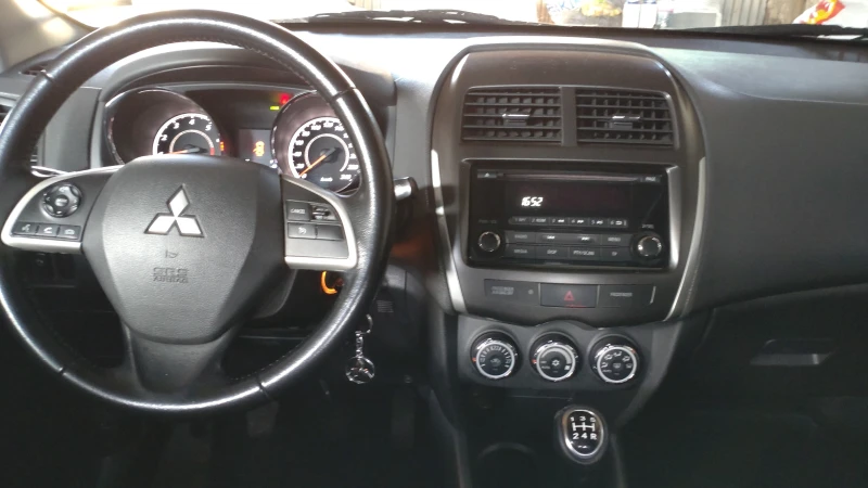 Mitsubishi ASX 1.6, снимка 7 - Автомобили и джипове - 48729660