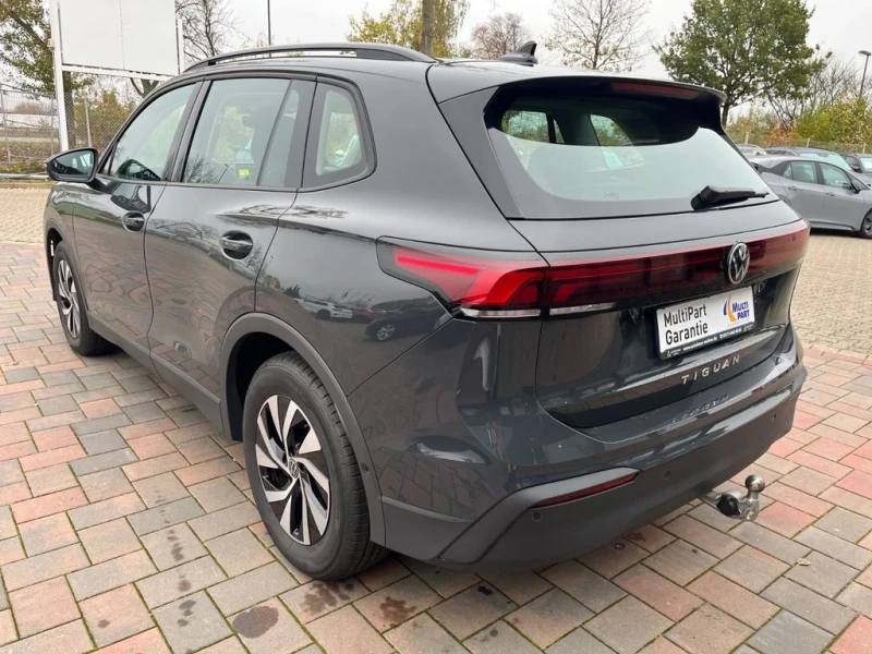 VW Tiguan 2.0 TDI DSG * R-CAM* VIRTUAL* LED* ОЧАКВАН ВНОС!, снимка 4 - Автомобили и джипове - 48886774