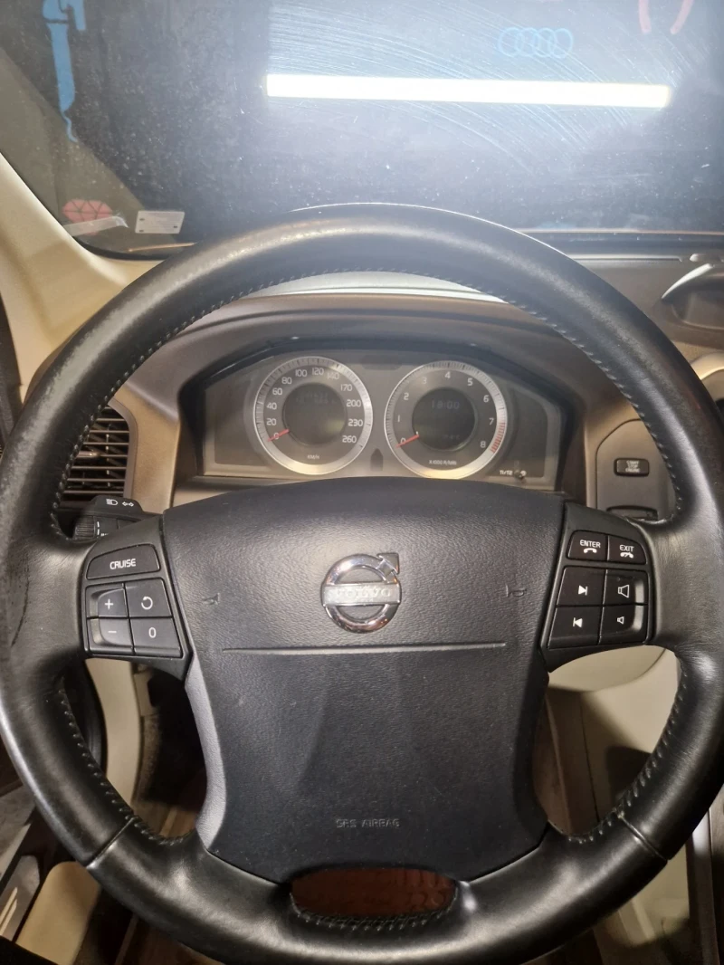 Volvo XC60 3.0 T6 POLESTAR, снимка 8 - Автомобили и джипове - 51267687