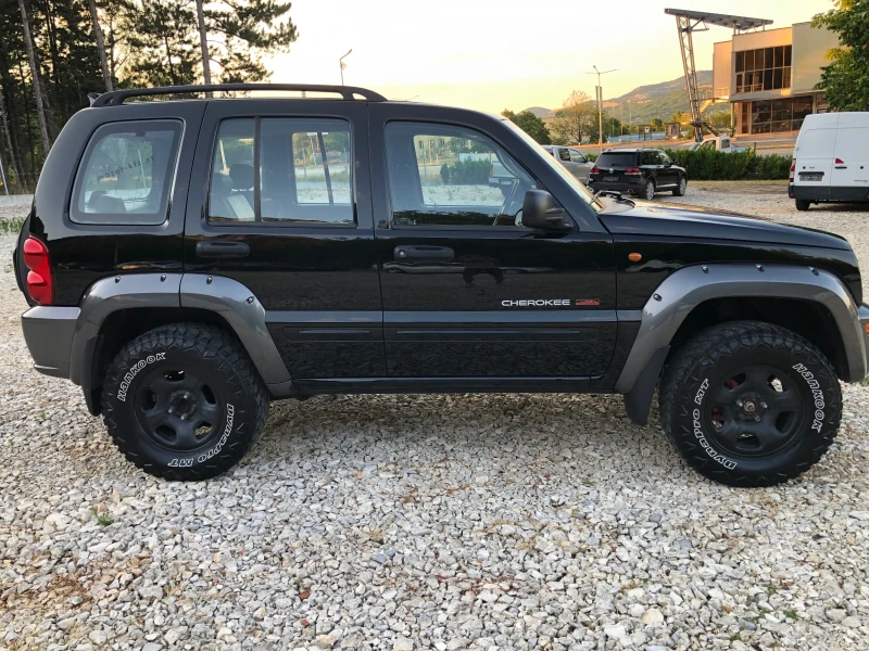 Jeep Cherokee 2.5Redriver, снимка 6 - Автомобили и джипове - 52160271