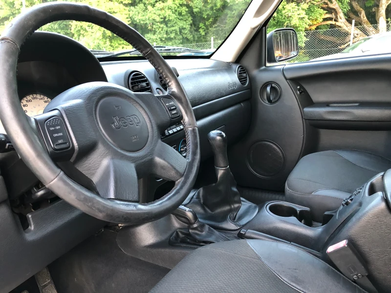 Jeep Cherokee 2.5Redriver, снимка 10 - Автомобили и джипове - 52160271