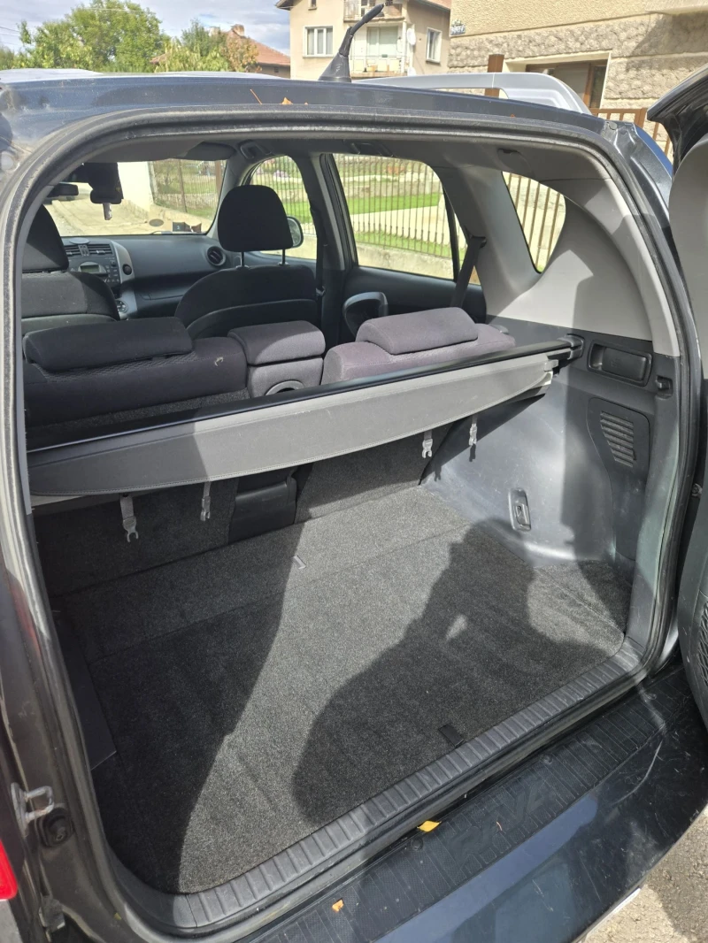 Toyota Rav4, снимка 7 - Автомобили и джипове - 52637454