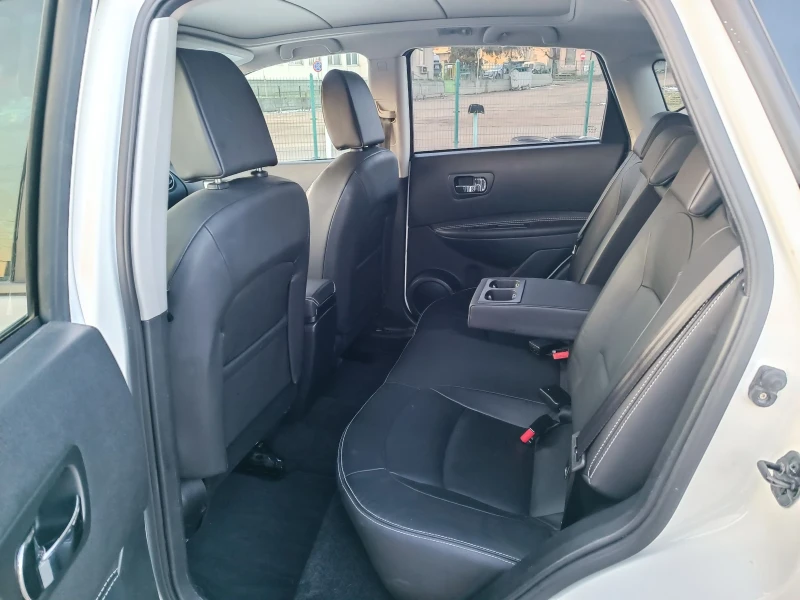 Nissan Qashqai 2.0i-141кс-ШВЕЙЦАРИЯ-РЪЧКА-6ск-FACELIFT-KEYLESS, снимка 10 - Автомобили и джипове - 53134798