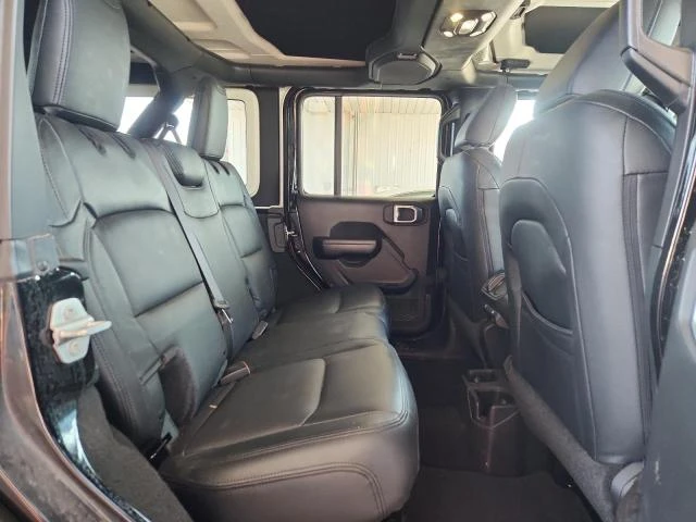 Jeep Wrangler 3.6L 6 4x4 w/Rear Wheel Drv - изображение 3