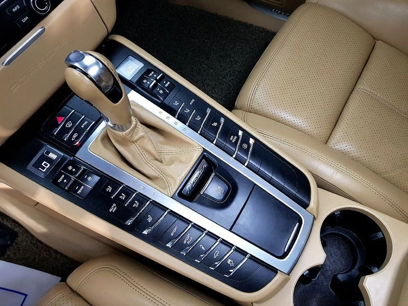 Porsche Macan 3.6 Turbo| 400�.�.| ���.��������� | Mobile.bg � ����������� 12
