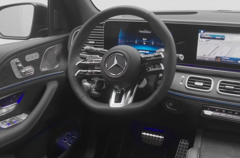 Mercedes-Benz GLE 53 4MATIC + , снимка 9 - Автомобили и джипове - 55616928
