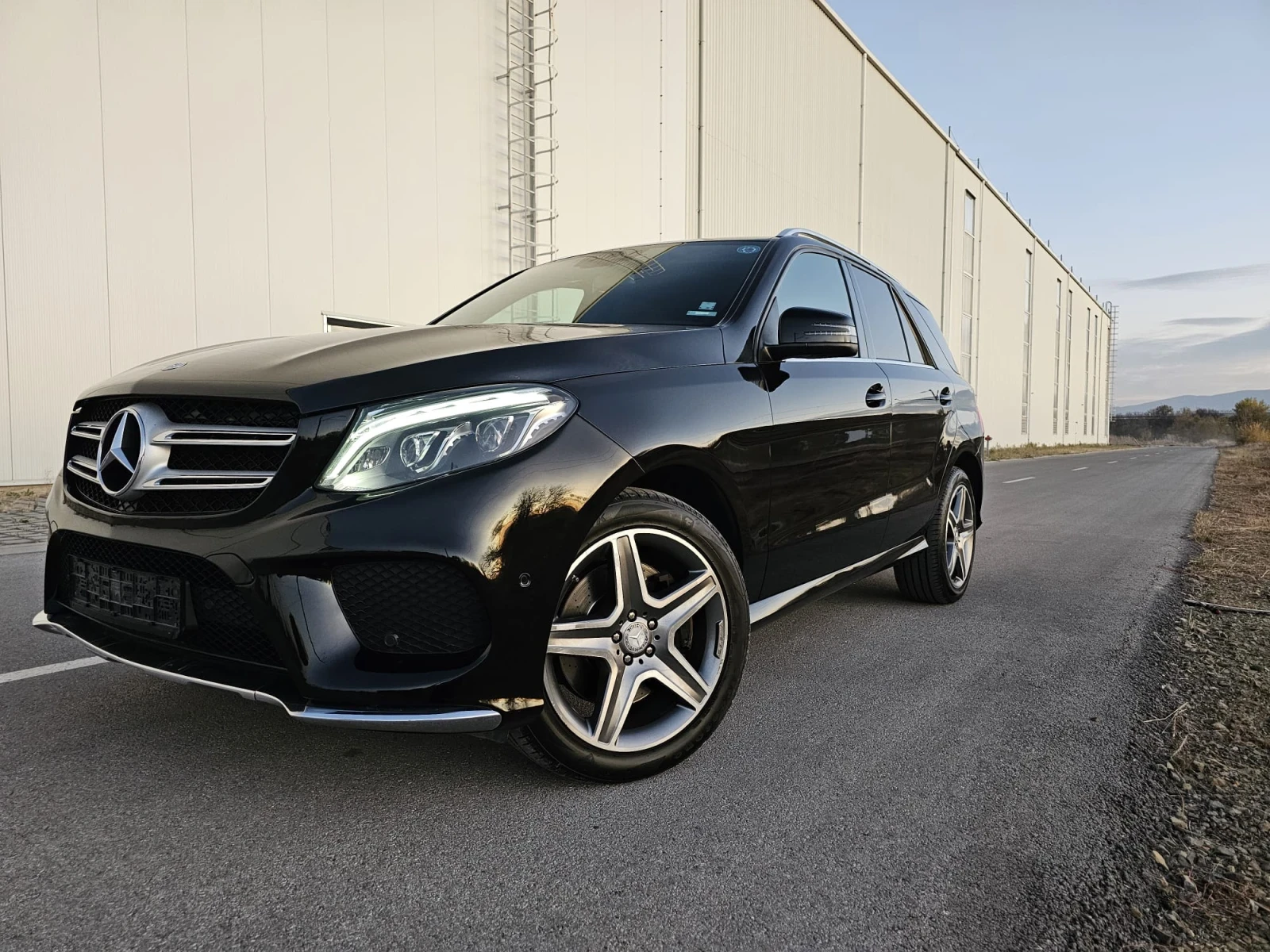 Mercedes-Benz GLE 400 AMG LINE 4 MATIC - изображение 2