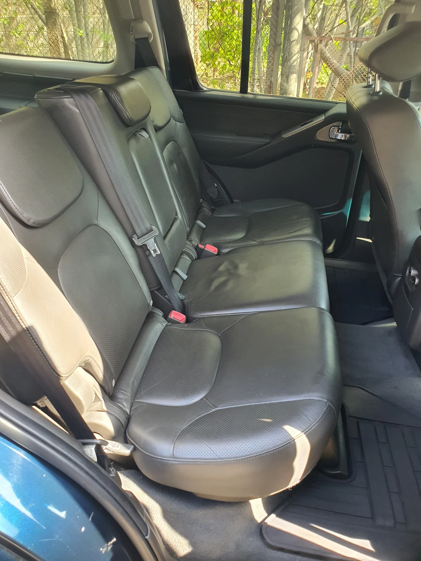 Nissan Pathfinder  - изображение 7