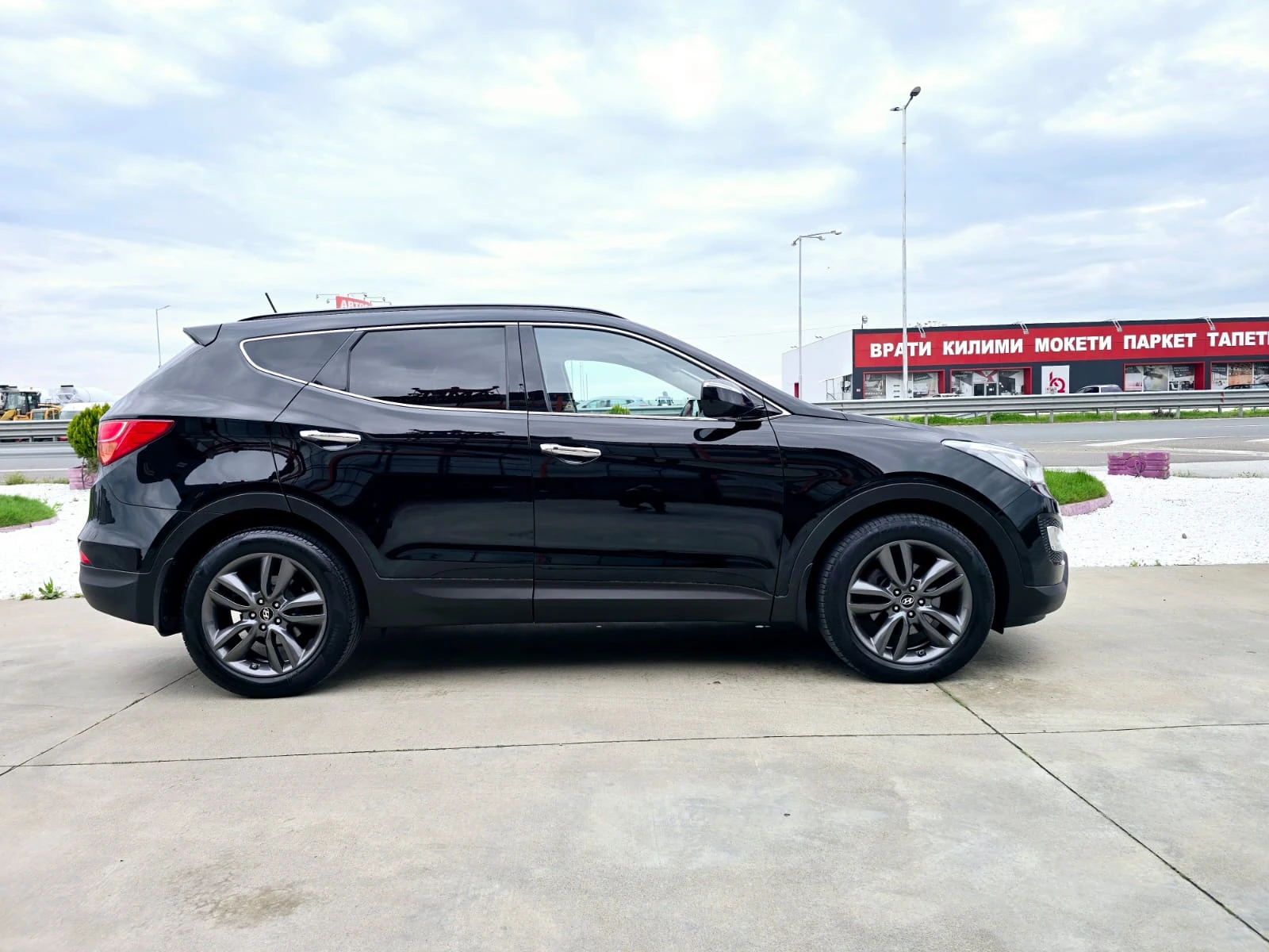 Hyundai Santa fe 2.2 PREMIUN-NAVI-KAMERA - изображение 4
