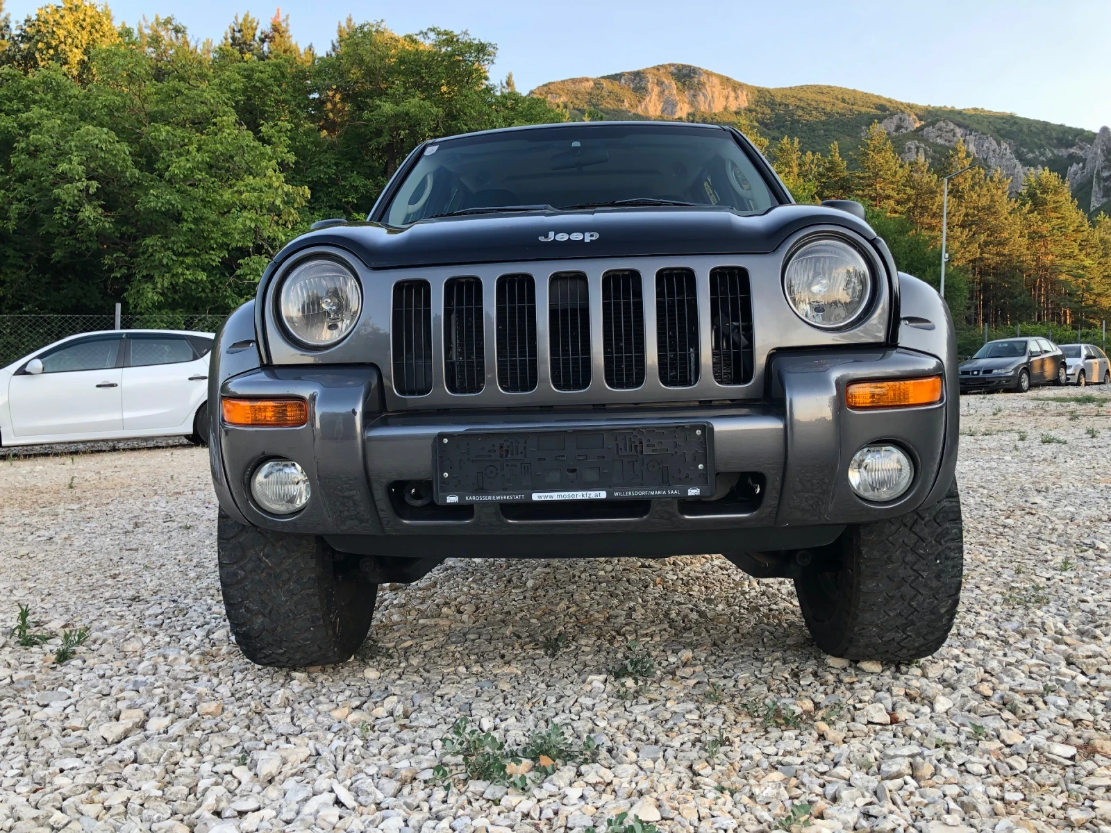 Jeep Cherokee 2.5Redriver - изображение 2