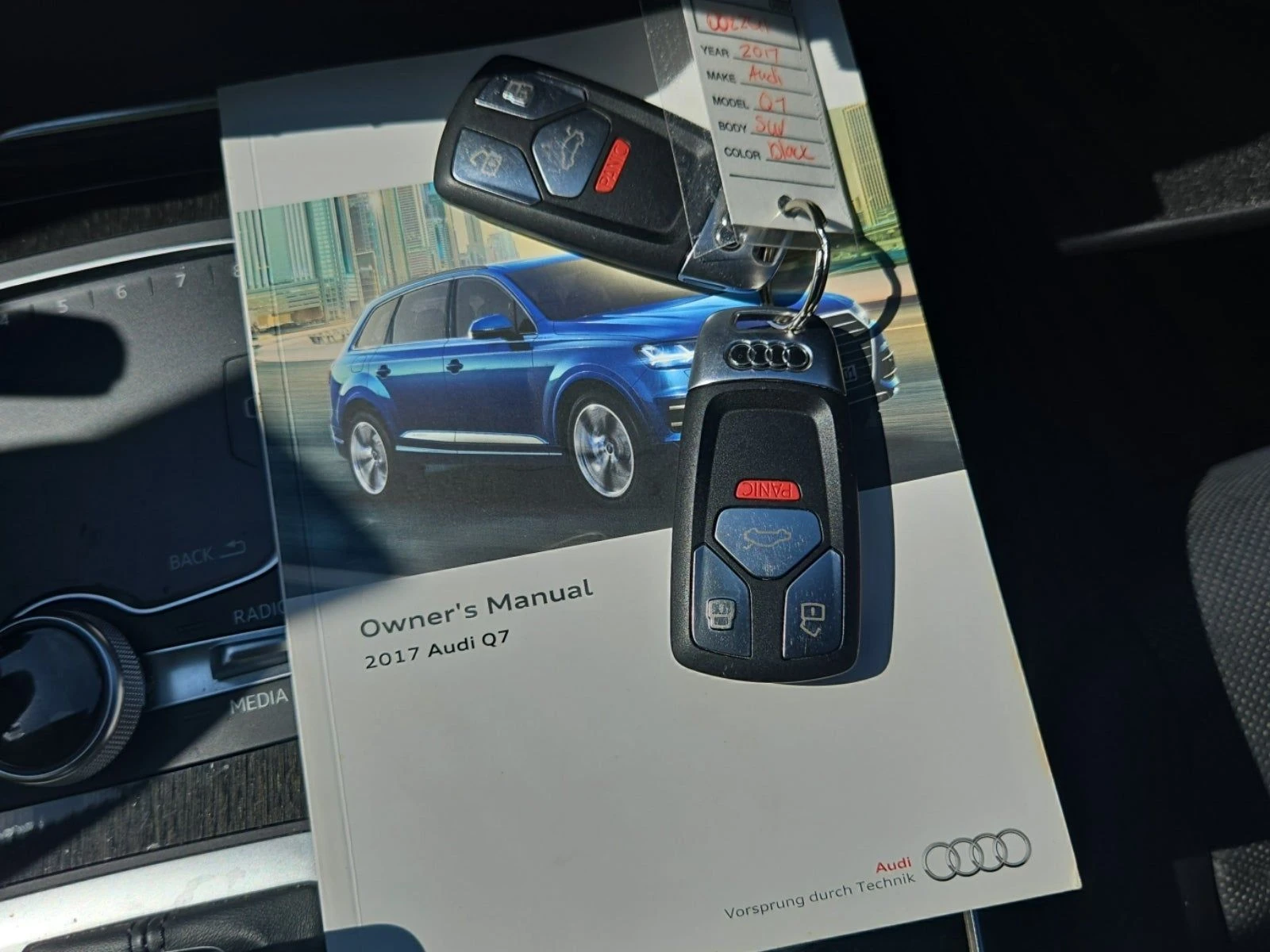 Audi Q7 3.0T* PRESTIGE* DISTRONIC* HEADUP* ОБДУХВАНЕ - изображение 9