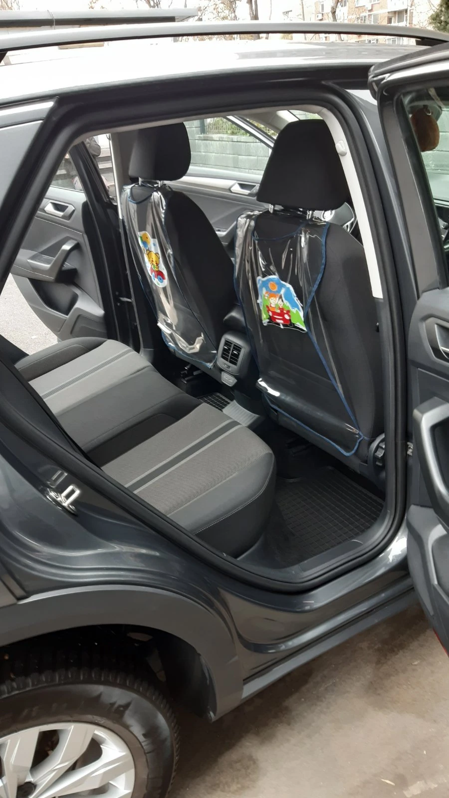 VW T-Roc Design 1.5 TSI ACT OPF  | Mobile.bg   5