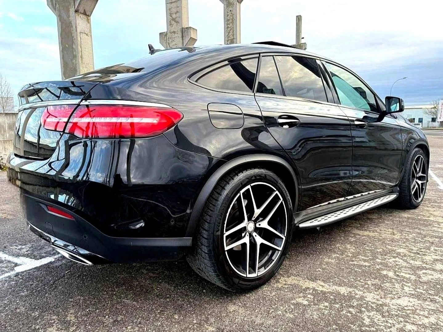 Mercedes-Benz GLE 350 D COUPE 4MATIC FULL AMG LINE ПАНО H&K ЛИЗИНГ 100% - изображение 3