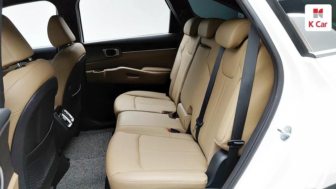 Kia Sorento 2.2 2WD PRESTIGE | 360 КАМЕРА| ОБДУХВАНЕ| ПАНОРАМА, снимка 13 - Автомобили и джипове - 54161137