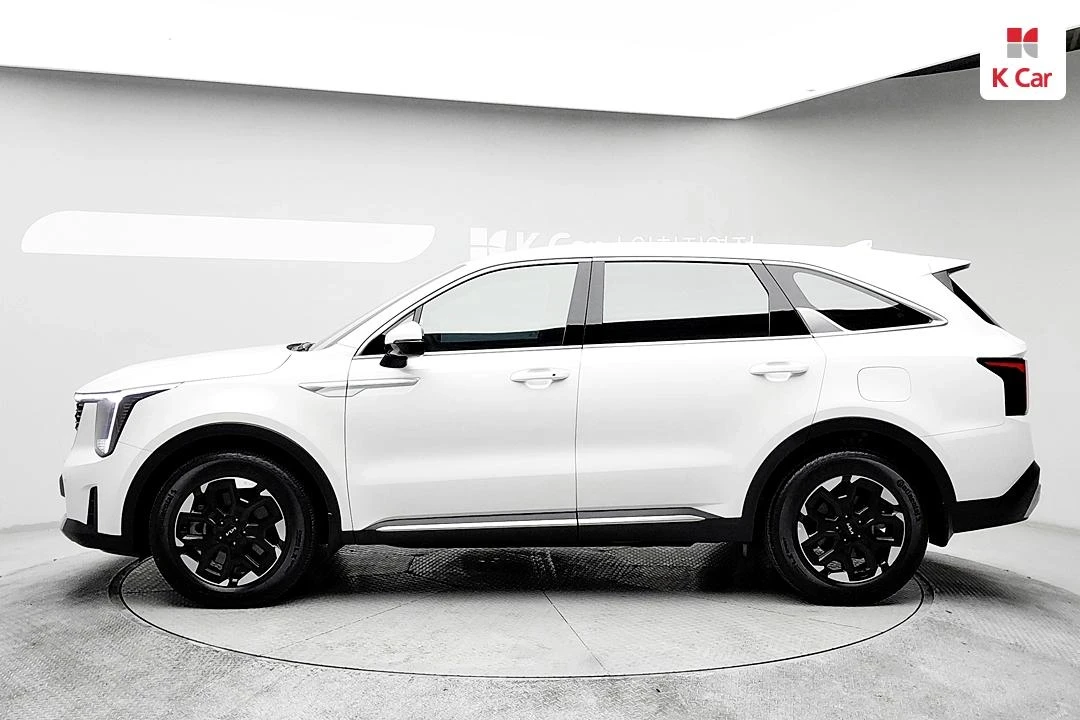 Kia Sorento 2.2 2WD PRESTIGE | 360 КАМЕРА| ОБДУХВАНЕ| ПАНОРАМА, снимка 3 - Автомобили и джипове - 54161137