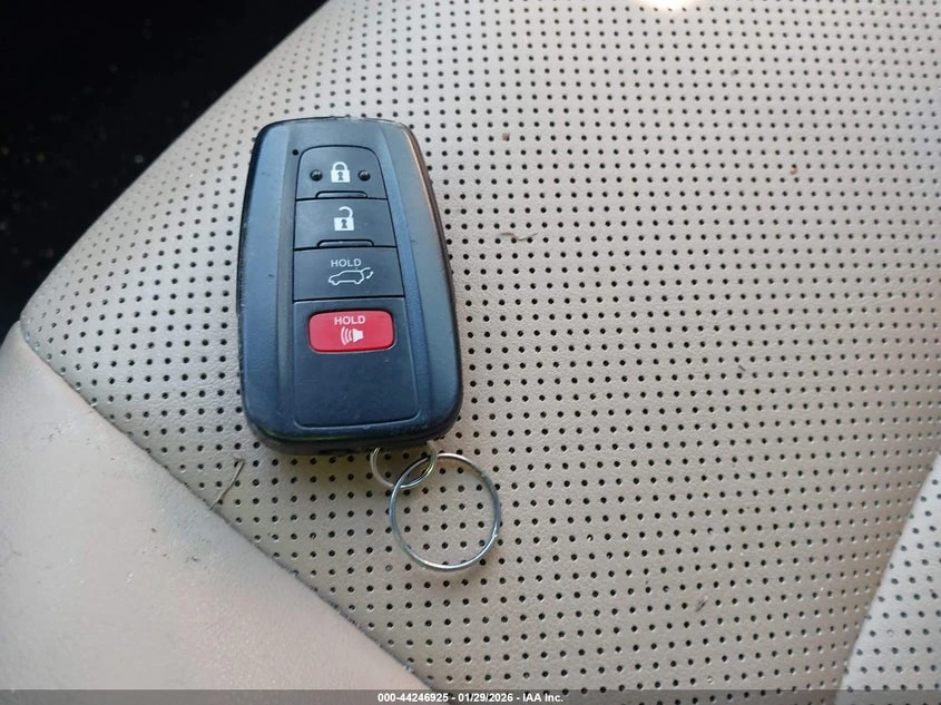 Toyota Rav4 2.5l Limited, снимка 11 - Автомобили и джипове - 54307554