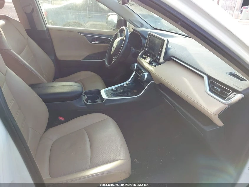 Toyota Rav4 2.5l Limited, снимка 5 - Автомобили и джипове - 54307554