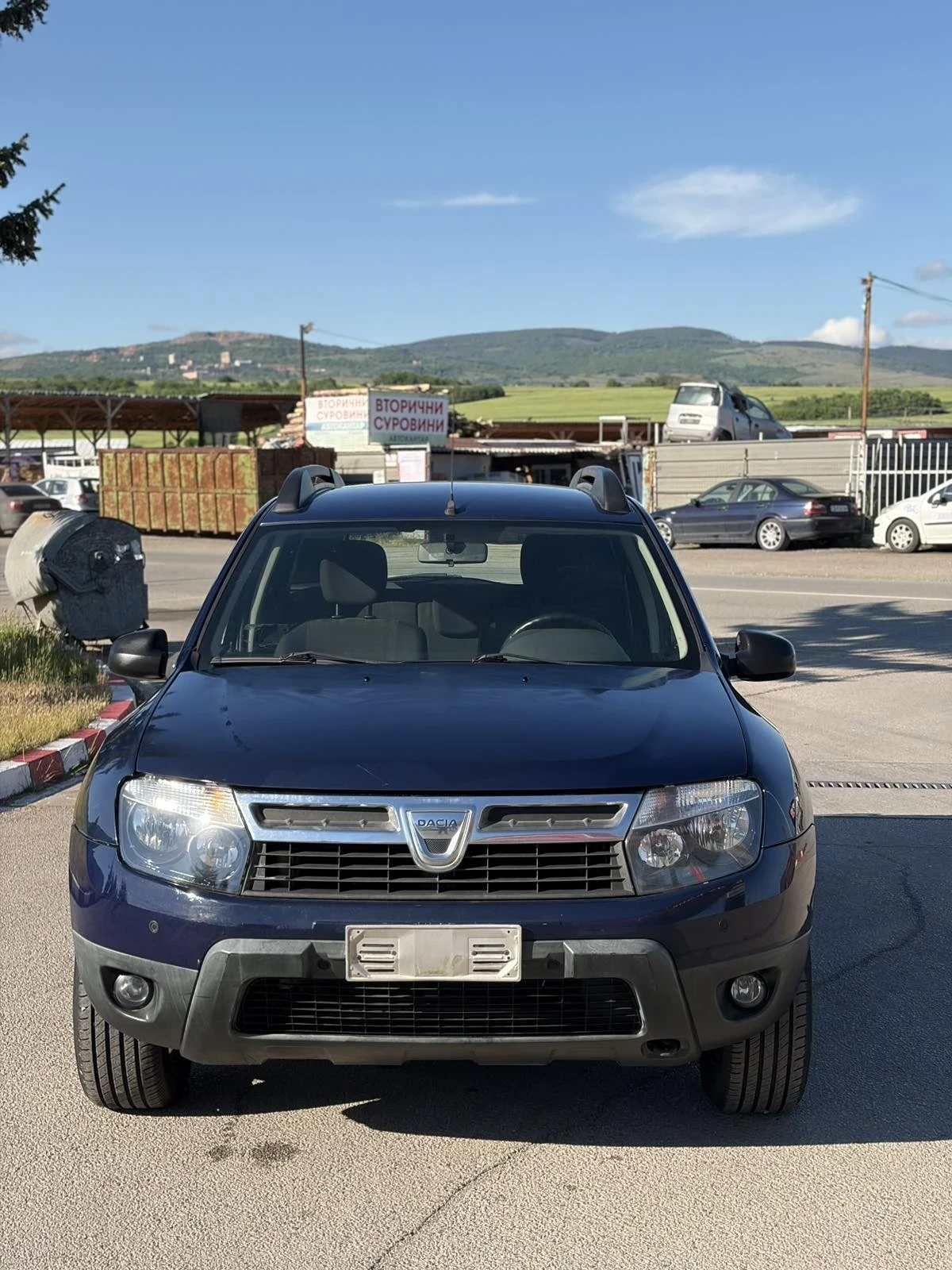 Dacia Duster 1.5d 4x4 laureate, снимка 2 - Автомобили и джипове - 54597544