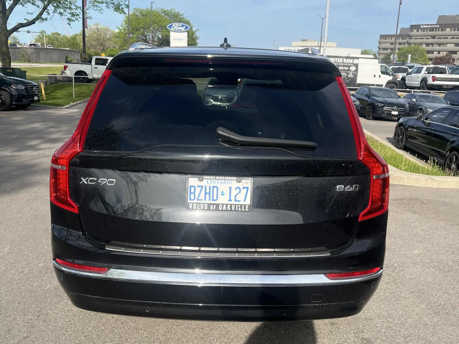 Volvo Xc90 CARFAX * АВТО КРЕДИТ * ПРОГНОЗНА ЦЕНА ДО БГ * , снимка 5 - Автомобили и джипове - 54691732