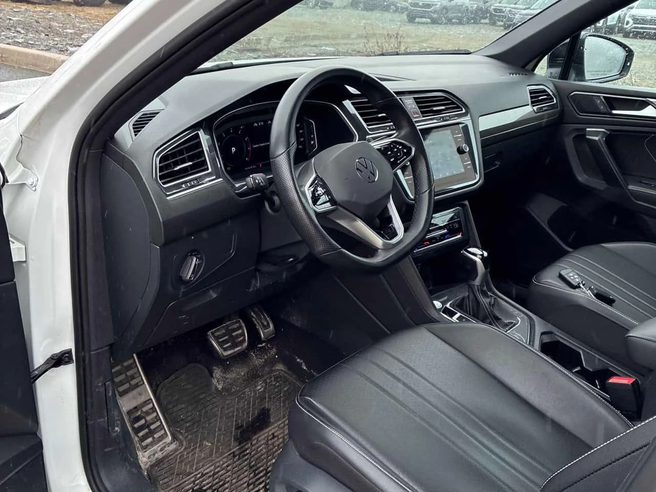 VW Tiguan * Comfortline R Line Black Edition * CARFAX * ���  | Mobile.bg � ����������� 5
