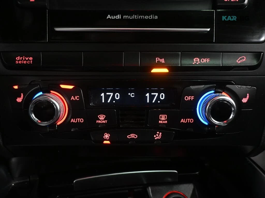 Audi Q5 Progressiv * Memory * АвтоКредит * (ЦЕНА ДО БГ), снимка 13 - Автомобили и джипове - 56358030