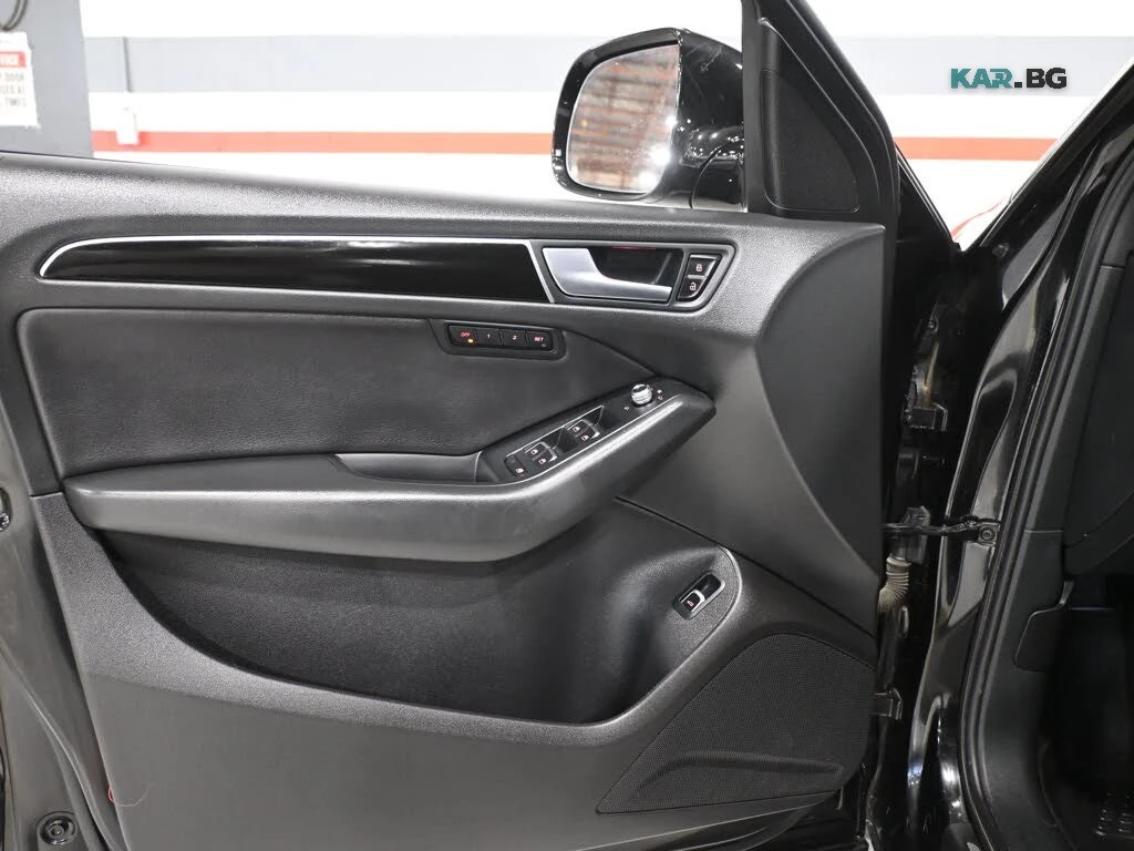 Audi Q5 Progressiv * Memory * АвтоКредит * (ЦЕНА ДО БГ), снимка 7 - Автомобили и джипове - 56358030