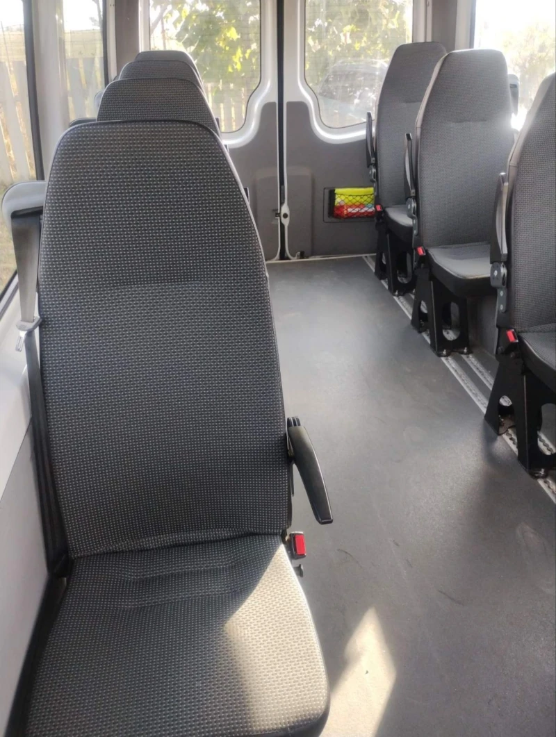 Mercedes-Benz Sprinter Автомат, 2200куб, 8+ 1местен, дизел, снимка 8 - Бусове и автобуси - 52135571