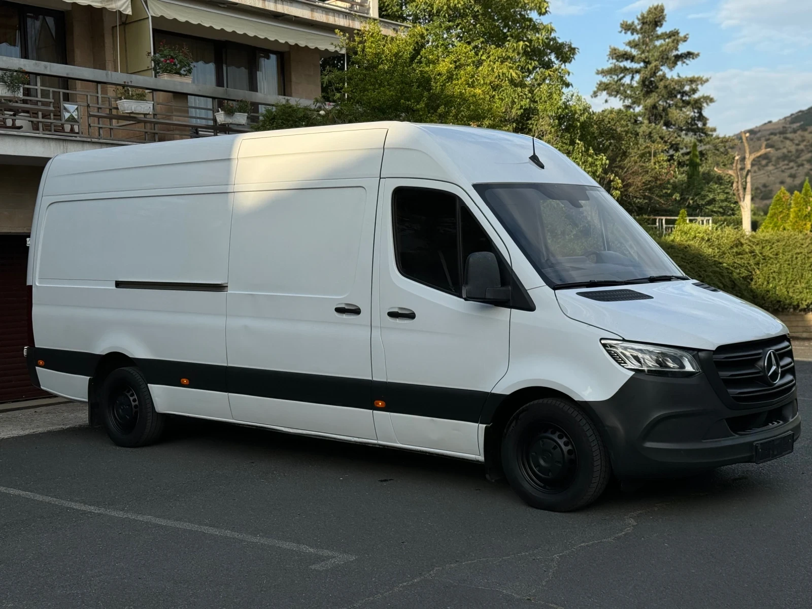 Mercedes-Benz Sprinter 319 3.0 MAXI - изображение 3