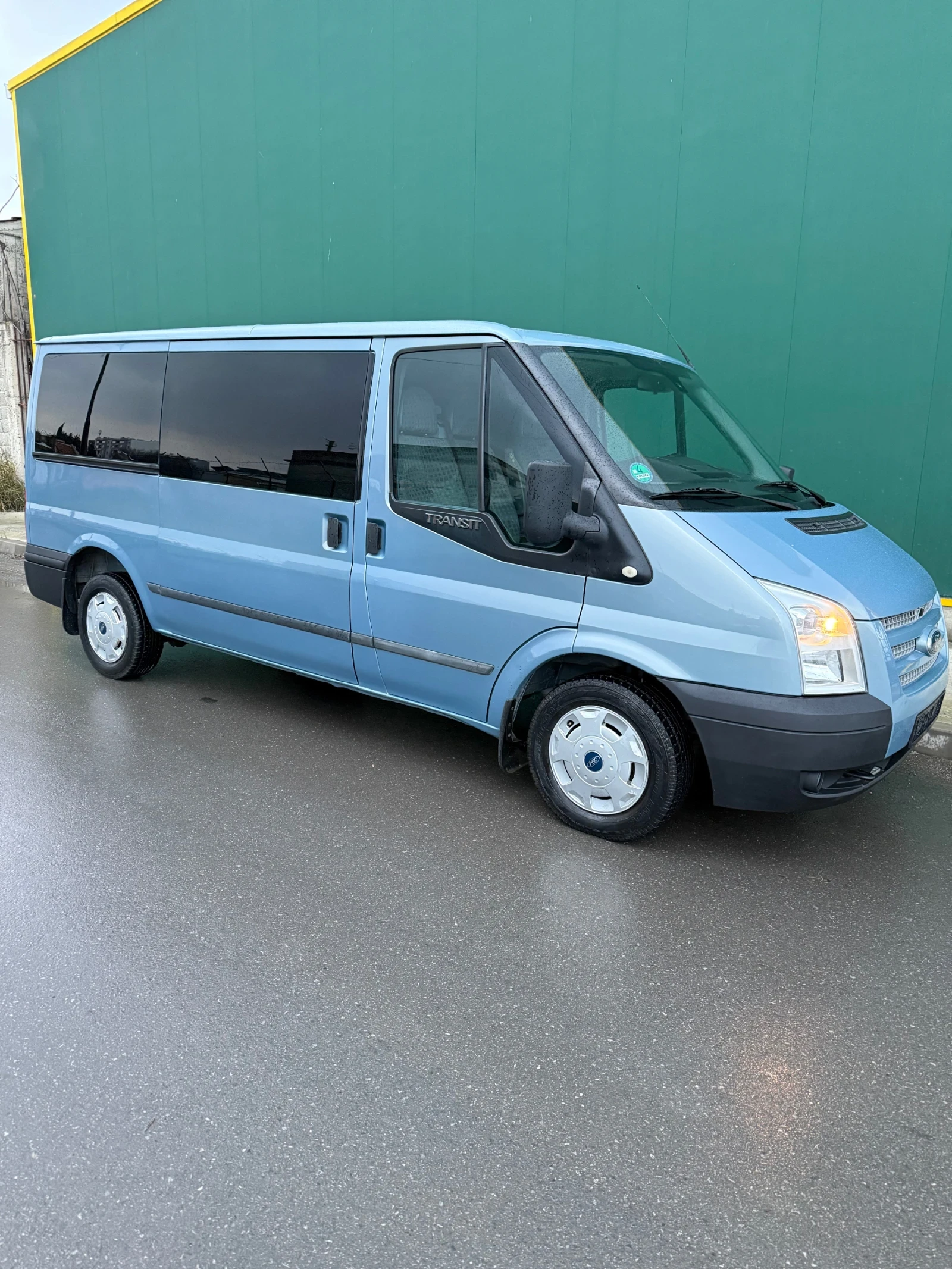 Ford Transit 2.2 , 9 ,   | Mobile.bg   1