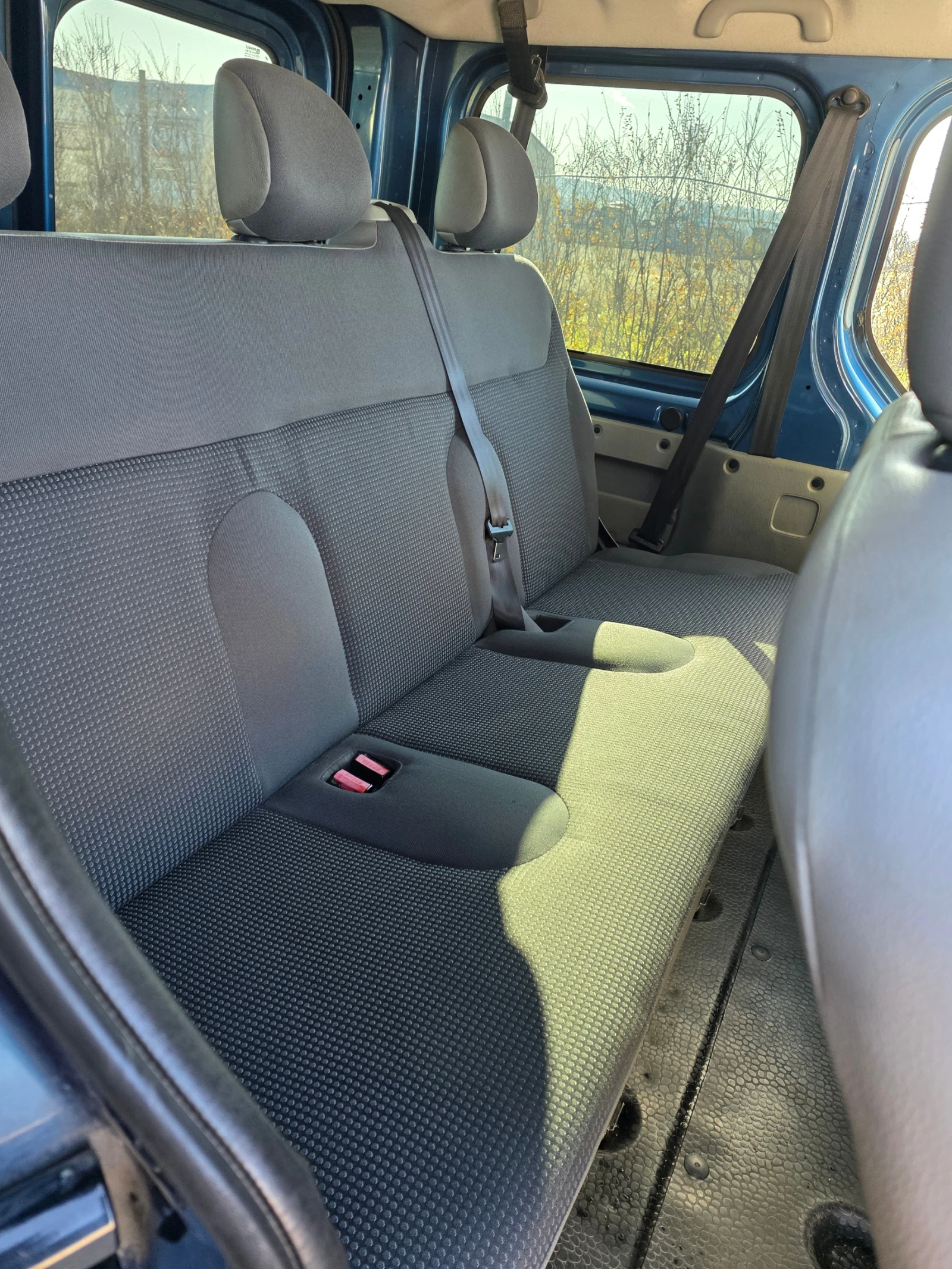 Opel Vivaro 2.0 CDTI 114к.с - изображение 8