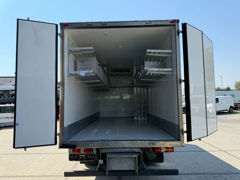 Mercedes-Benz Atego 1018 Bluetec 6  Хладилен + ток 5.32м. , снимка 16 - Камиони - 50948860
