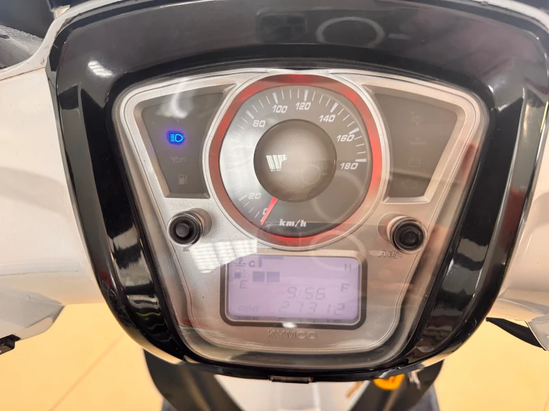 Kymco People Kymco People 300i, снимка 8 - Мотоциклети и мототехника - 49676534