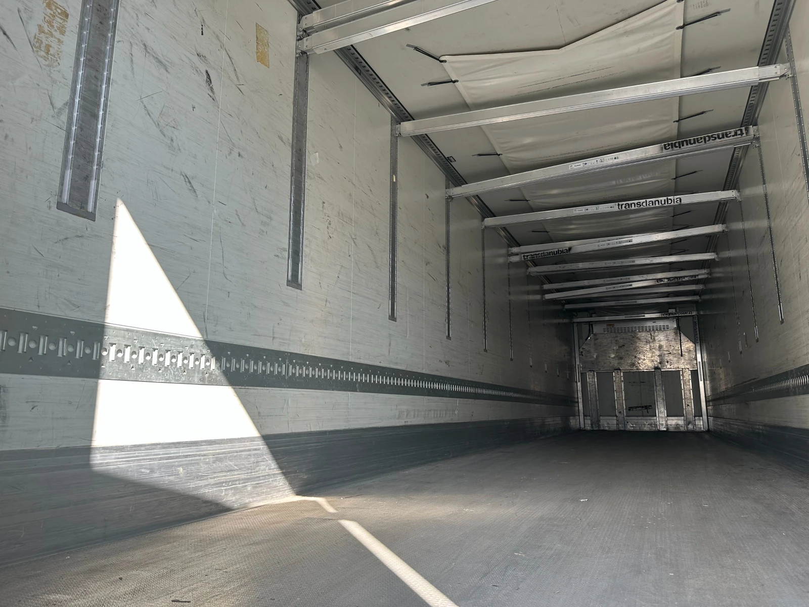  Krone N/A Vector 1950MT | Mobile.bg   16