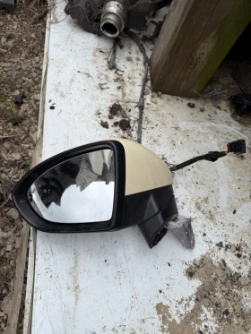 Vw Touran 2017г ляво огледало Е9 0411208, снимка 1