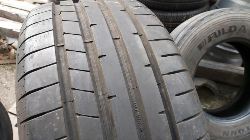 Гуми Летни 245/40R17, снимка 1 - Гуми и джанти - 28767749