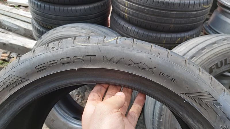 Гуми Летни 245/40R17, снимка 6 - Гуми и джанти - 28767749