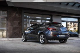 Opel Astra GTC Cosmo, снимка 4