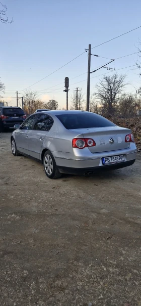 VW Passat 2.0 дизел 140к.с. климатроник, Под.седалки., снимка 8