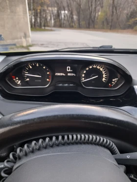 Peugeot 208  | Mobile.bg    5
