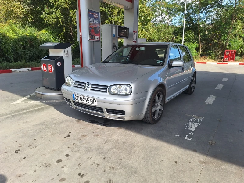 VW Golf 1.8T, снимка 1 - Автомобили и джипове - 47174446