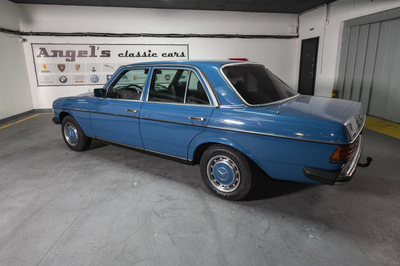 Mercedes-Benz 300 W123, снимка 5 - Автомобили и джипове - 48239520