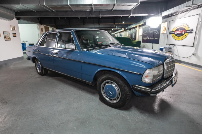 Mercedes-Benz 300 W123, снимка 2 - Автомобили и джипове - 48239520