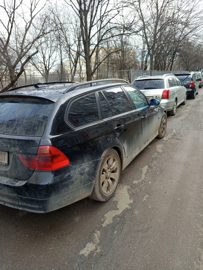 BMW 320 D KOMBI, снимка 8 - Автомобили и джипове - 48835005