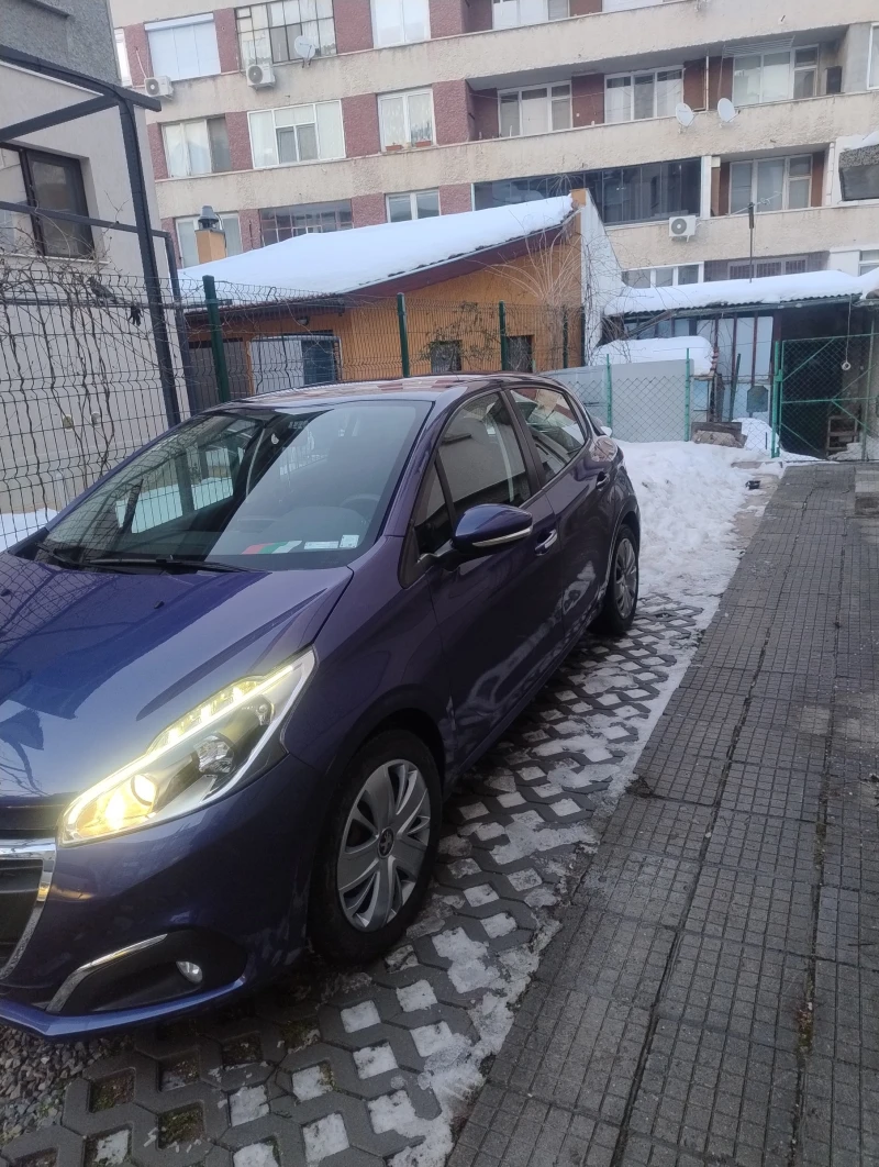 Peugeot 208, снимка 5 - Автомобили и джипове - 49292160