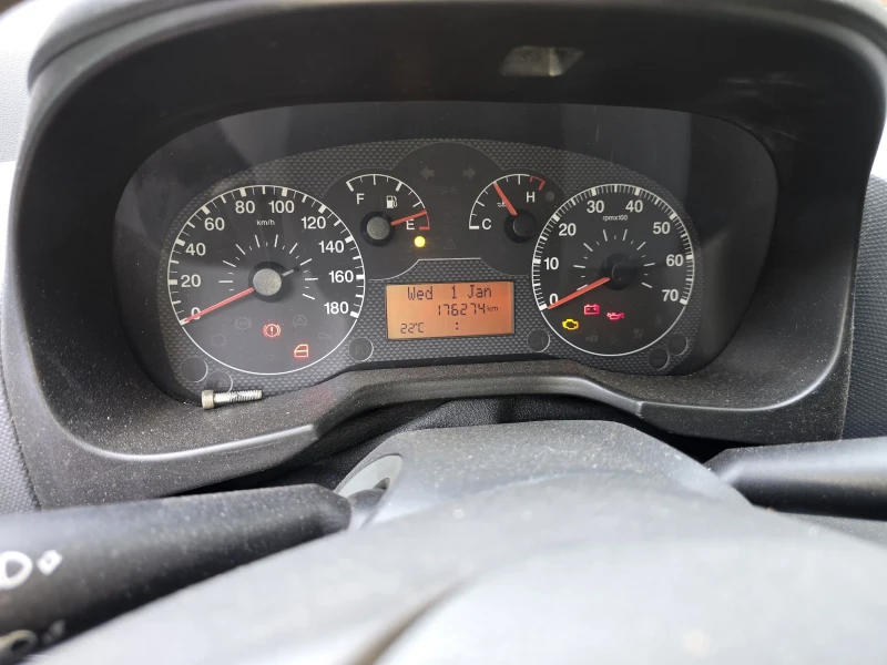 Citroen Nemo Бензин-газ, снимка 16 - Автомобили и джипове - 52730518