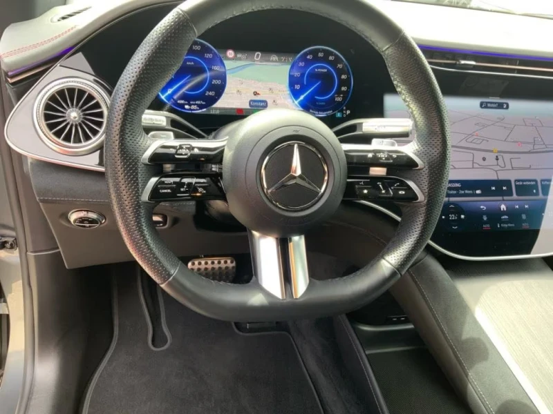 Mercedes-Benz EQS 580/544HP/AMG/4M/7SEATS/NIGHT/PANO/DISTR/WIDE/722v, снимка 10 - Автомобили и джипове - 51820061